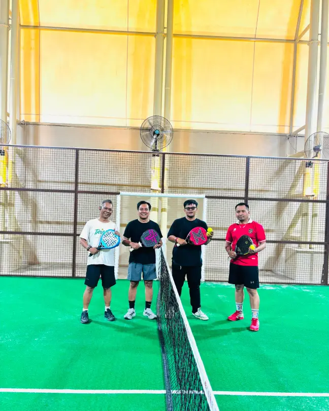 Four players at the net
